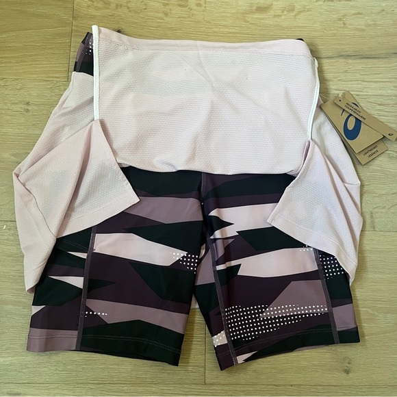 New $55 ASICS Women's New Strong 92 Skort 8”Sz M Brilliant Light Pink/black *R27 - Picture 4 of 6